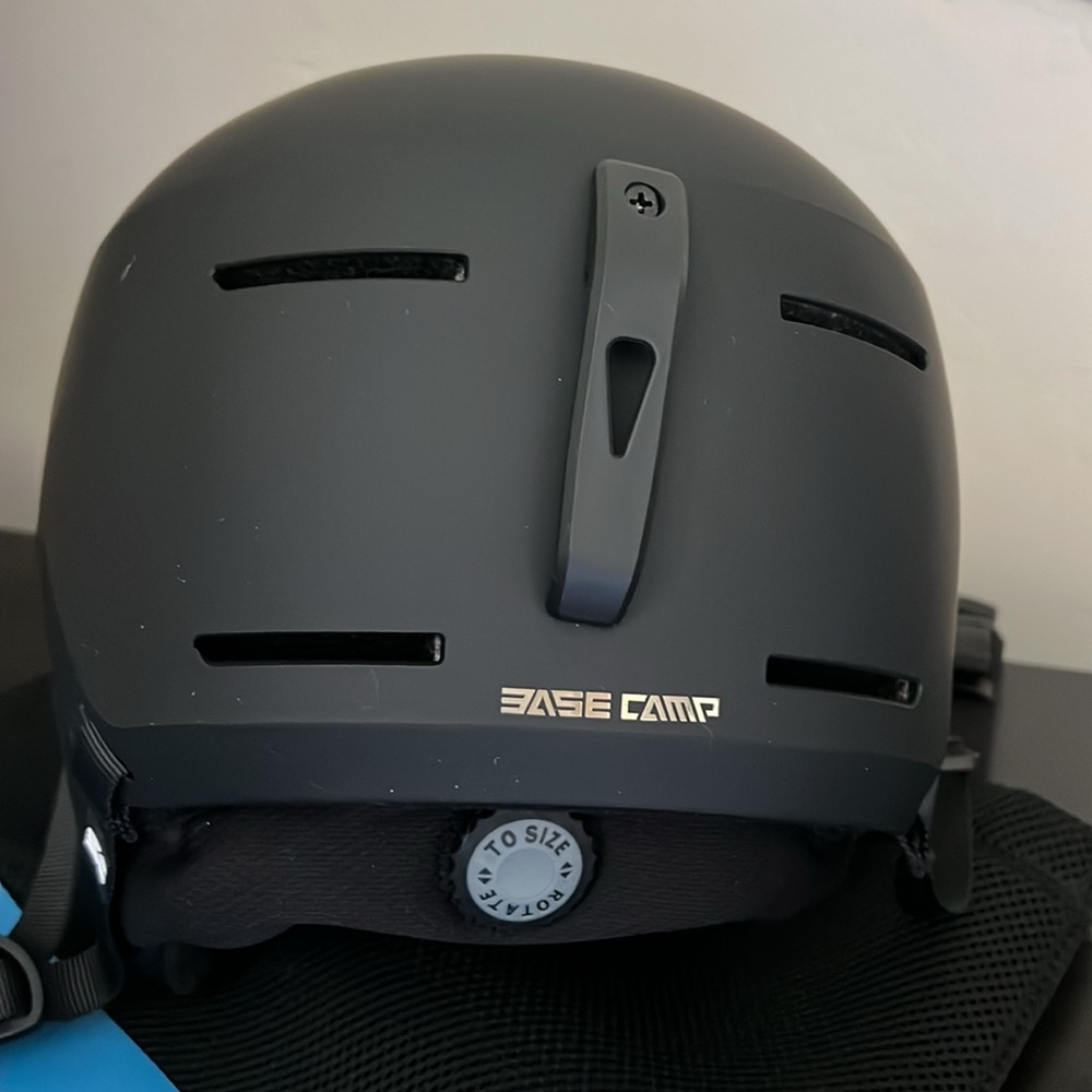 Base Camp Ski helmet - Picture 2 of 6